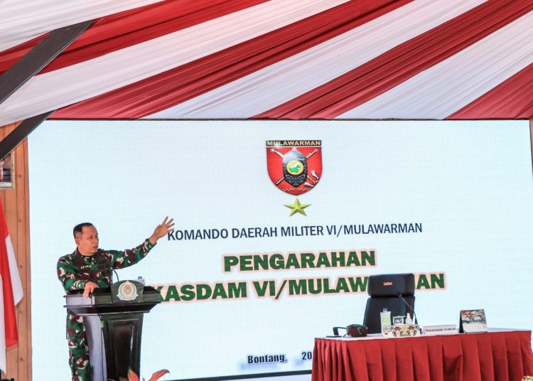 KASDAM VI/MLW BERI PENGARAHAN PRAJURIT KODIM 0908/BTG