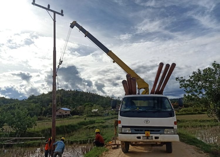 PROGRES LISTRIK KRAYAN CAPAI 90%