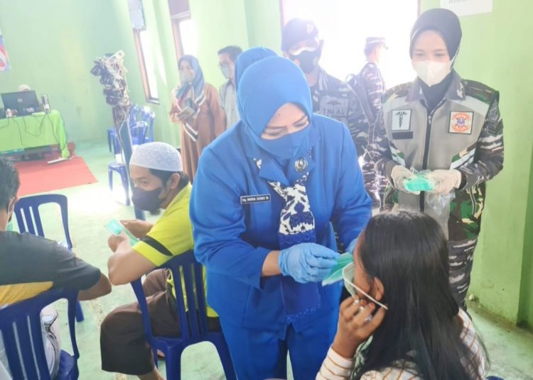 LANAL BALIKPAPAN GELAR SERBUAN VAKSIN DI PPU