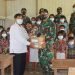 MENGHADAPI UJIAN SEKOLAH, SATGAS PAMTAS YONIF 614/RJP TURUT MENGAJAR DI SDN 009 MALINAU BARAT