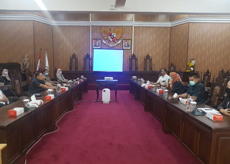 BAHAS KINERJA, BANMUS KALTIM BERTAMU KE BALIKPAPAN