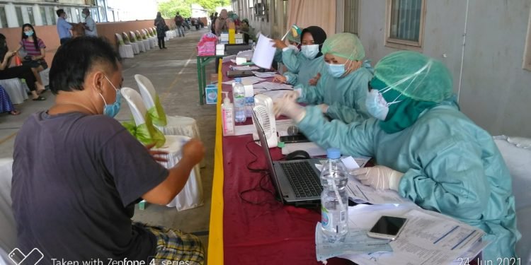 SATGAS COVID-19 GELAR VAKSINASI MOBILE