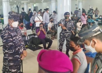 DANLANTAMAL XIII/TRK TINJAU SERBUAN VAKSIN DI BALIKPAPAN