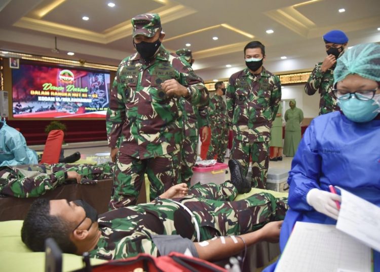 SAMBUT HUT KE-63, KODAM VI/MLW GELAR DONOR DARAH