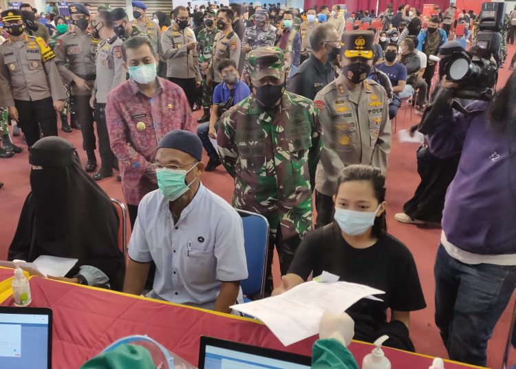 JAUH DARI STANDAR WHO, CAPAIAN VAKSIN KALTIM MASIH 25 PERSEN