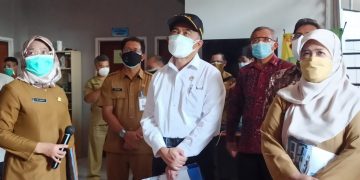 MENKO PMK KATAKAN JANGAN ADA VAKSIN TERTAHAN