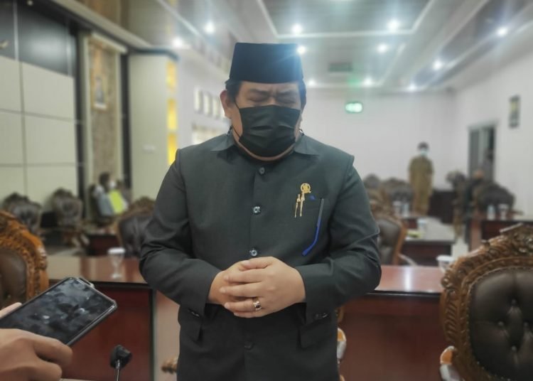 DPRD DORONG PEMKOT GENJOT PAD