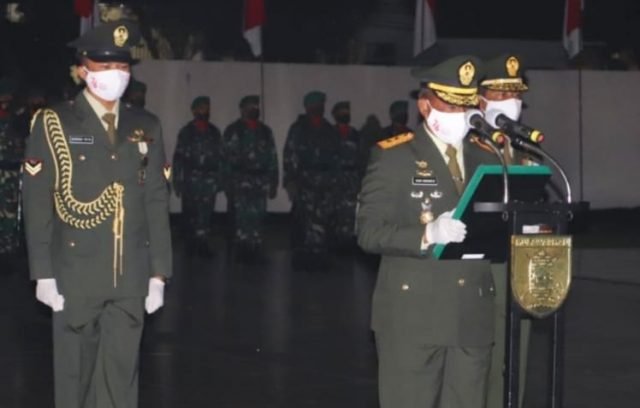 PANGDAM VI/MLW PIMPIN RENUNGAN HUT RI KE-76