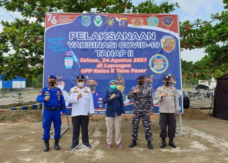 LANAL BALIKPAPAN DUKUNG SERBUAN VAKSINASI DI PASER