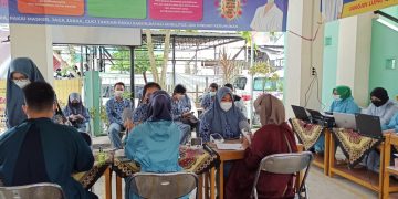 SEBAGAI GENERASI MUDA, TERIMA VAKSINASI HAL TEPAT