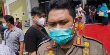 PEMKOT MASIH TUTUP PASAR MALAM