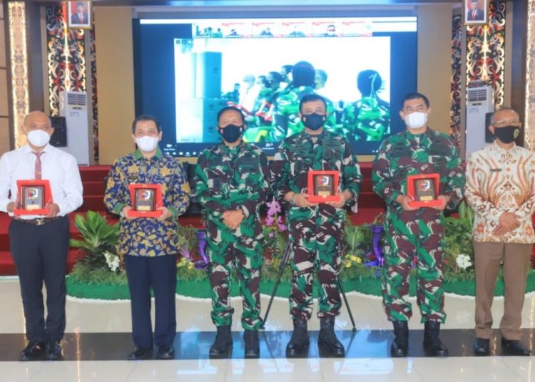 KASDAM VI/MLW IKUTI SEMINAR KEAMANAN SIBER NASIONAL