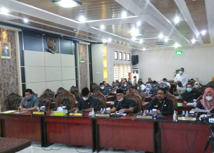 DPRD DUKUNG REVISI PERDA SAMPAH