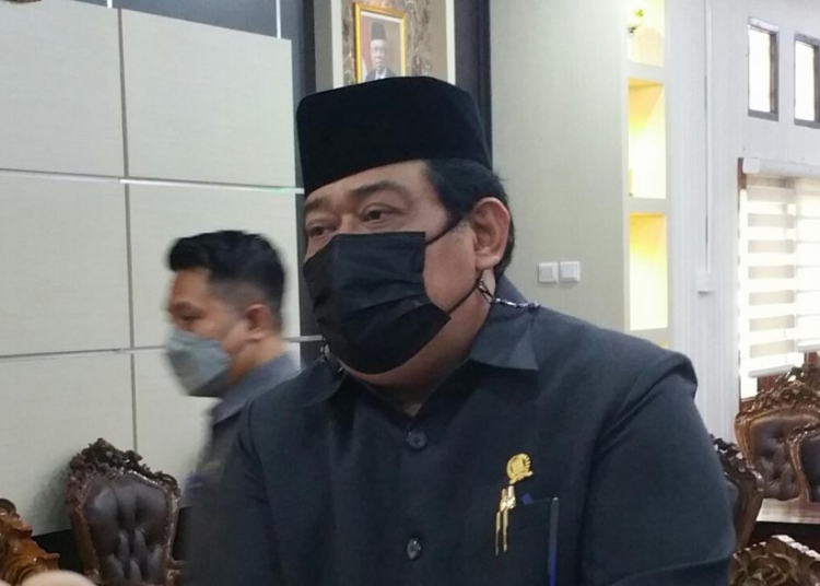 PENGESAHAN APBD-P 2021 TUNGGU GUBERNUR KALTIM