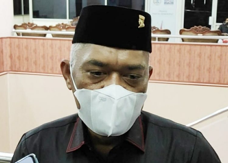 WALIKOTA JAWAB PANDANGAN UMUM DPRD