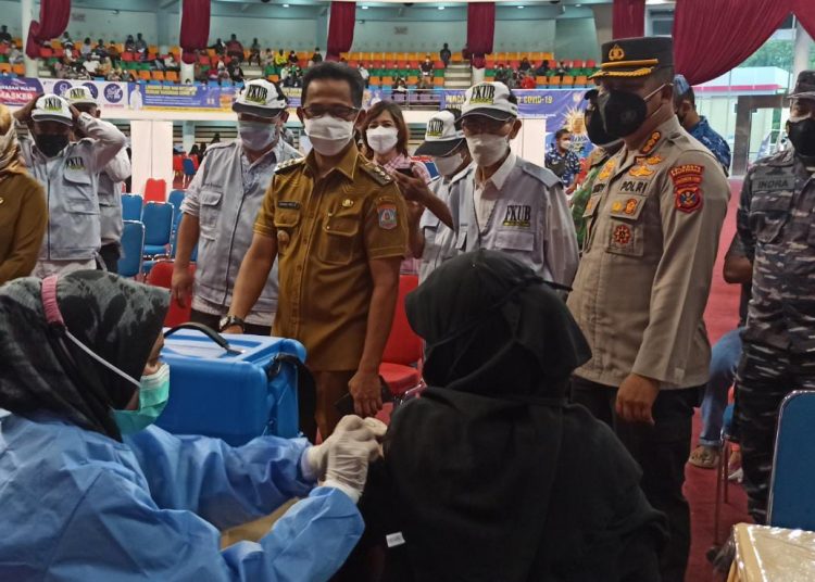 FKUB BALIKPAPAN SASAR 3000 VAKSIN ASTRAZANECA