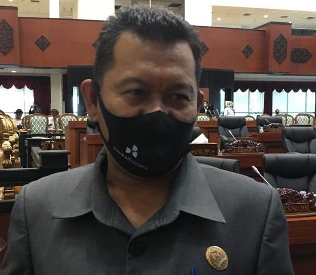 DEWAN PERTANYAKAN PENERAPAN PERDA WALET