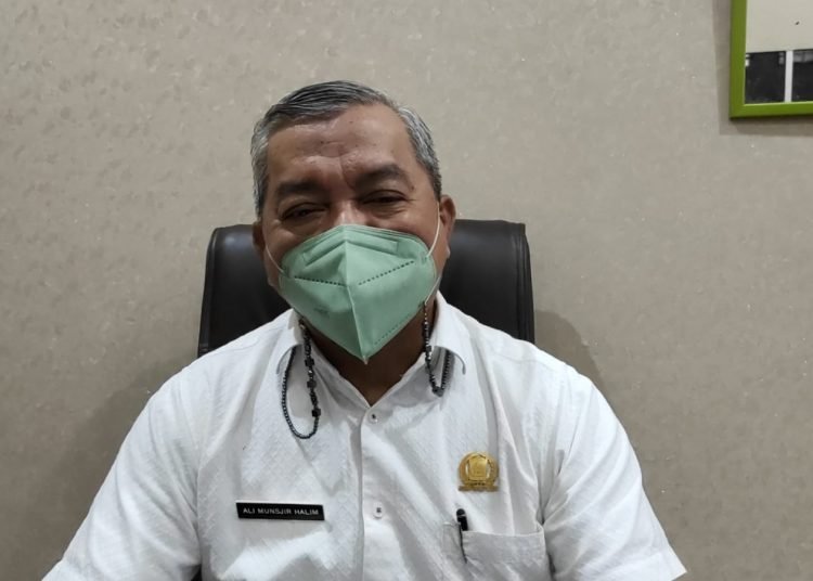 DPRD INGATKAN BAHAYA TAMBANG PERBATASAN