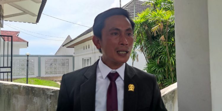 KOMISI II USULKAN KERJASAMA PENGOLAHAN MINYAK SAWIT