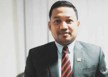 KETUA DPRD SAMRINDA HADIRI PEMBUKAAN FESMA XX