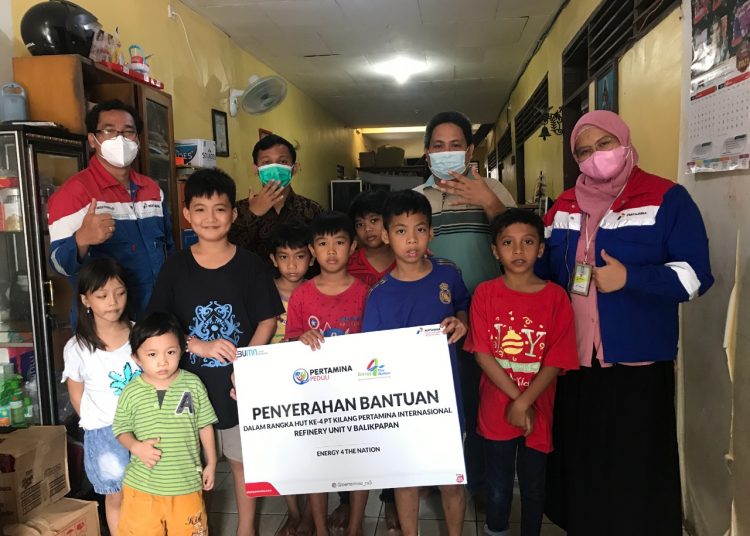 RAYAKAN HUT, KPI BERBAGI DONASI 75 JUTA