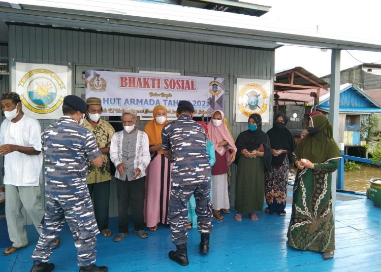 LANAL BALIKPAPAN GELAR TANAM MANGROVE SERENTAK