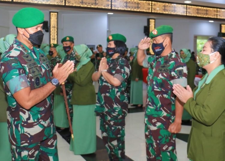 PANGDAM VI/MLW PIMPIN SERTIJAB 3 PEJABAT KODAM