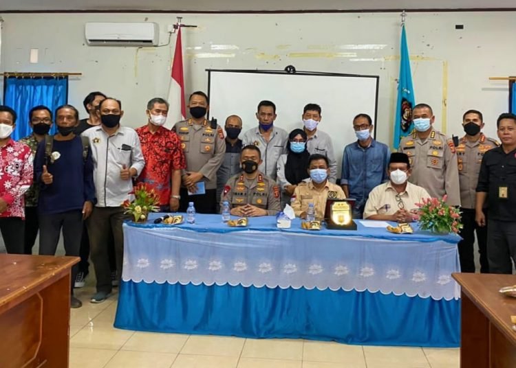 KAPOLDA KALTIM SAMBANGI PWI