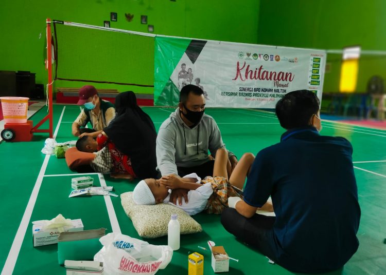 DAKWAH LEWAT KHITANAN ALA KOKAM