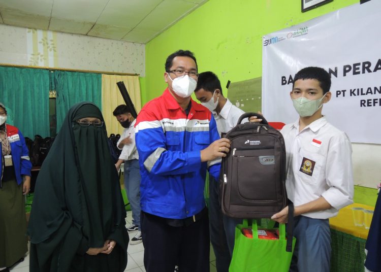 BAZMA BERBAGI 200 PAKET SEKOLAH