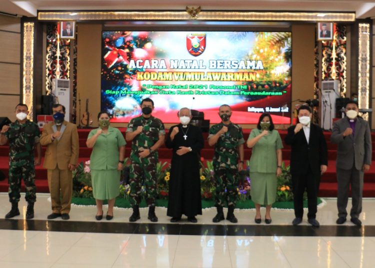 KODAM VI/MLW GELAR NATALAN BERSAMA
