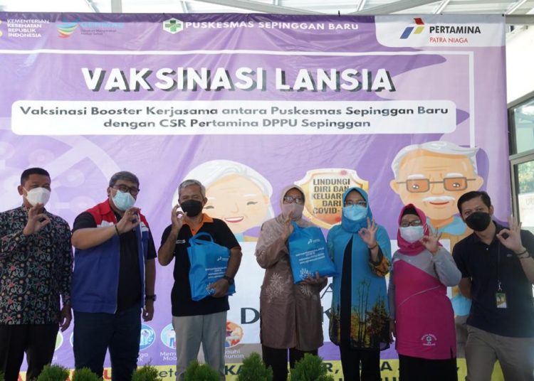 PERTAMINA GRATISKAN VAKSINASI LANSIA