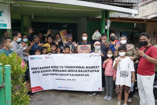 SAMBUT PUASA, WARTAWAN DAN PERTAMINA BELANJA BERSAMA