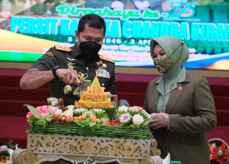 KODAM VI/MLW GELAR HUT KE-76 PERSIT KCK