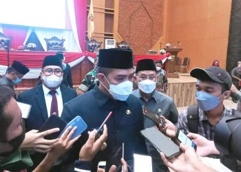WALIKOTA SAMARINDA SAMPAIKAN TARGET PEMBANGUNAN MELEBIHI EKSPEKTASI