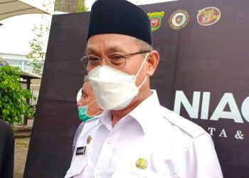 WAWALI SAMARINDA SERAHKAN RATUSAN SK CPNS DAN PPPK