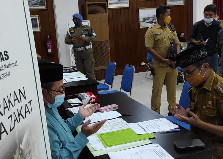 WALIKOTA AJAK WARGA BAYAR ZAKAT