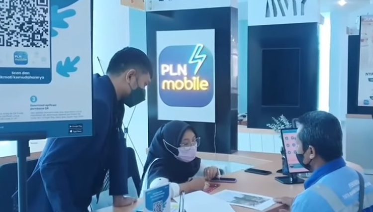 PLN BUKA LOKET DI MAL PEMKOT BALIKPAPAN