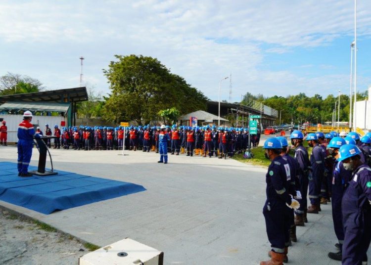 PERTAMINA AJAK PEKERJA PATUHI K3
