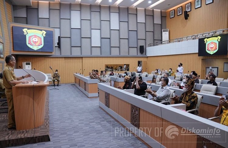 SARASEHAN DI KESBANGPOL, WAWALI PESANKAN ORMAS MENJAGA KEAMANAN SAMARINDA