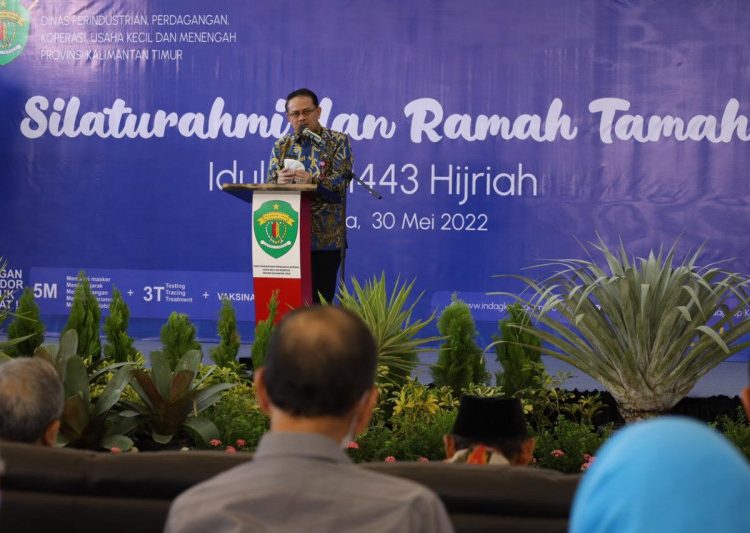 DISPERINDAGKOP GELAR HALAL BIHALAL