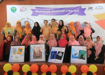 SEMANGAT MEMBACA PERLU DITINGKATKAN