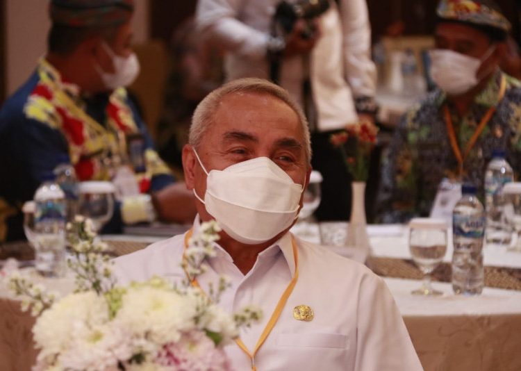 GUBERNUR KALTIM HADIRI PENYERAHAN K3 AWARD