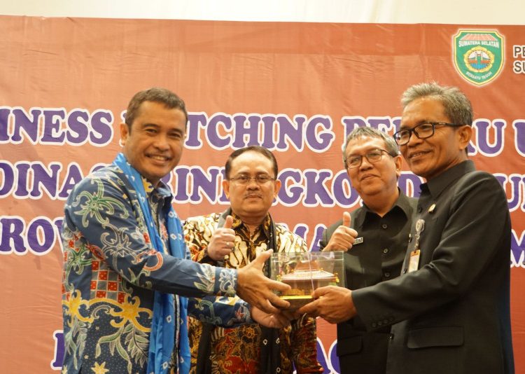 DISPERINDAGKOP PERKENALKAN UKM KE BUMI SRIWIJAYA