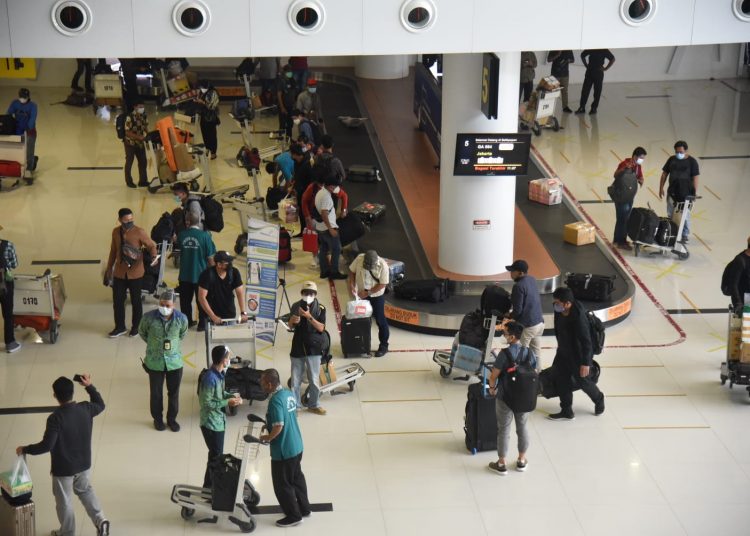 BANDARA SAMS PERKETAT PENGAMANAN BARANG