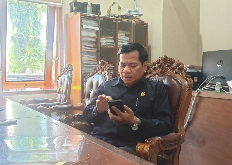 PANSUS PASTIKAN PEMPROV TERIMA SURAT