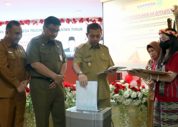 2.800 ARSIP BAPPEDA DIMUSNAHKAN