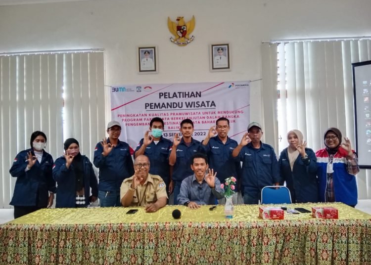 PERTAMINA BERI PELATIHAN PEMANDU WISATA