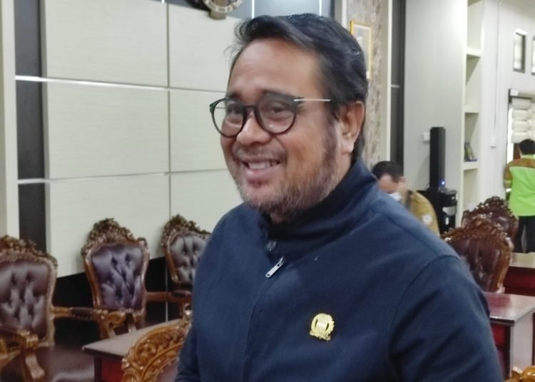 FRAKSI SIKAPI NOTA PENJELASAN WALIKOTA