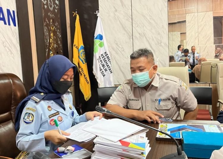 IMIGRASI SOSIALISASIKAN M-PASPOR